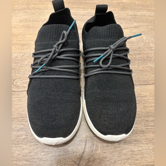 Vessie cityscape in Black - Picture 3 of 6